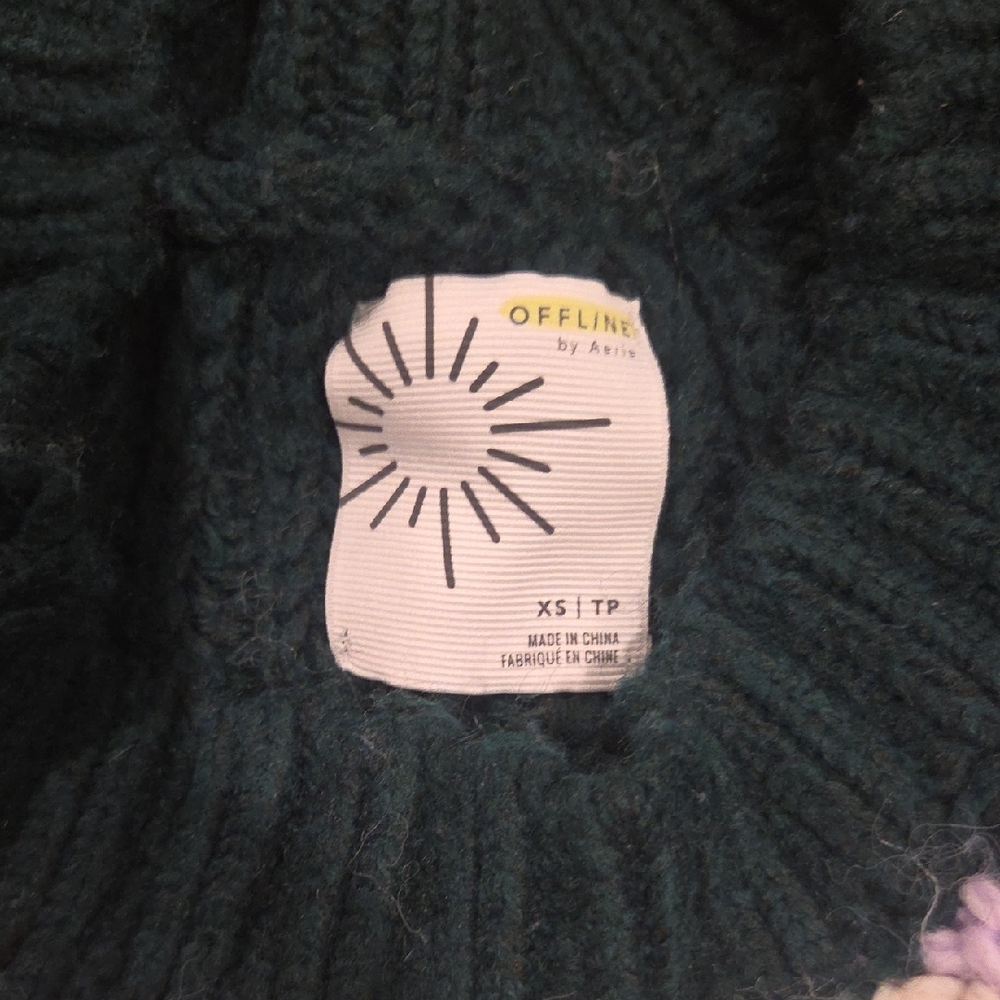 Aerie Black and Cream Striped V-Neck Sweater - Picture 3 of 5